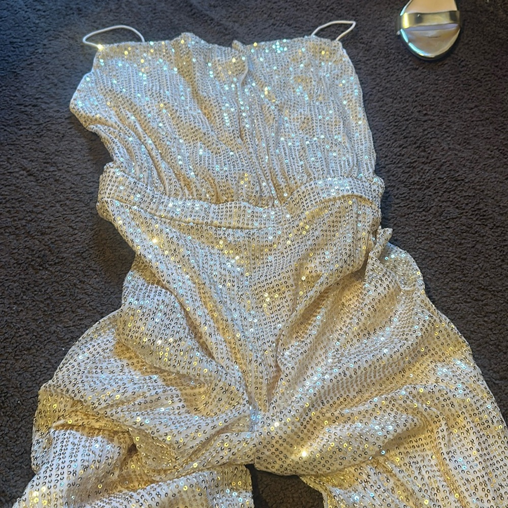 Sparkly jumpsuit lentejuela
